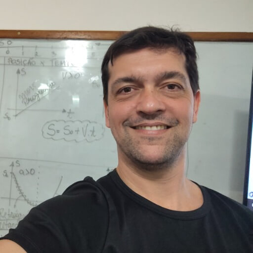 Roberto Morais